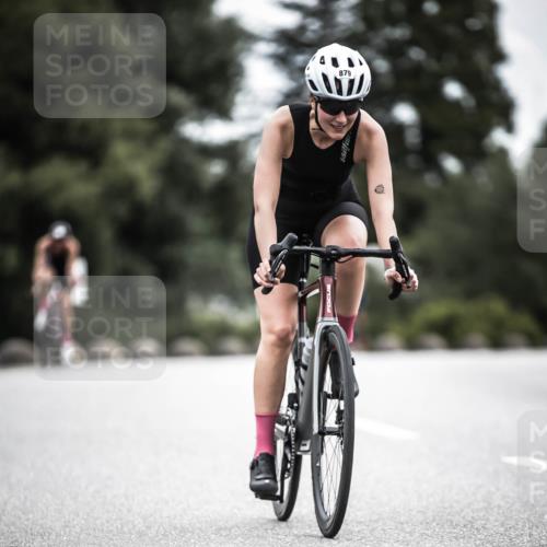 21.06.2026 - 29. Vierlanden-Triathlon H.Heesch http://msf.ph/oto/9852109 21.06.2026 12:05:49 Radfahren 721, 827, 879, 918, 942, 955 meine-sportfotos.de