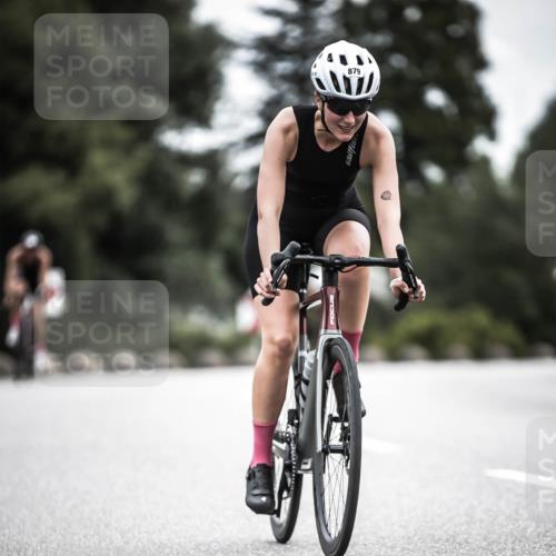 21.06.2026 - 29. Vierlanden-Triathlon H.Heesch http://msf.ph/oto/9852111 21.06.2026 12:05:49 Radfahren 721, 827, 879, 918, 942, 955 meine-sportfotos.de