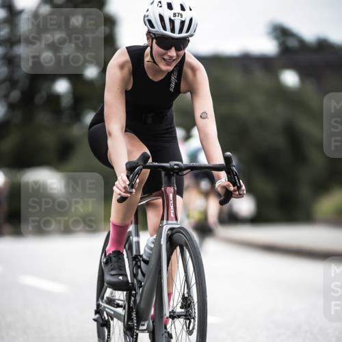 21.06.2026 - 29. Vierlanden-Triathlon H.Heesch http://msf.ph/oto/9852124 21.06.2026 12:05:49 Radfahren 721, 827, 879, 918, 942, 955 meine-sportfotos.de