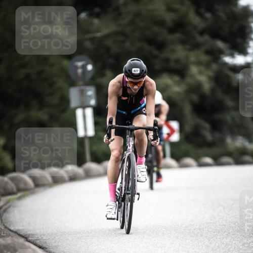 21.06.2026 - 29. Vierlanden-Triathlon H.Heesch http://msf.ph/oto/9852136 21.06.2026 12:05:52 Radfahren 721, 827, 879, 927, 942, 955 meine-sportfotos.de