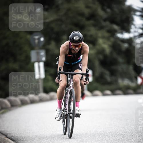 21.06.2026 - 29. Vierlanden-Triathlon H.Heesch http://msf.ph/oto/9852140 21.06.2026 12:05:52 Radfahren 721, 827, 879, 927, 942, 955 meine-sportfotos.de