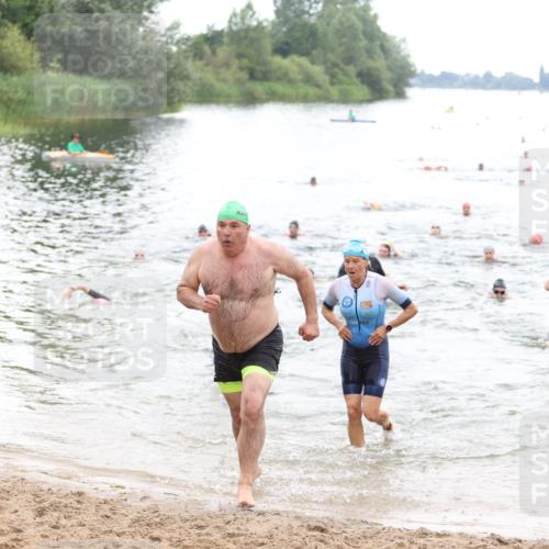 21.06.2026 - 29. Vierlanden-Triathlon Andreas Tolksdorf http://msf.ph/oto/9852148 21.06.2026 10:19:20 Schwimmen 502, 518, 522, 527, 546, 548, 603, 624 meine-sportfotos.de