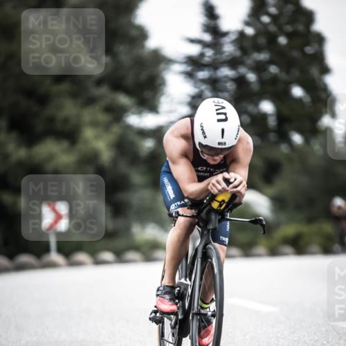 21.06.2026 - 29. Vierlanden-Triathlon H.Heesch http://msf.ph/oto/9852165 21.06.2026 12:05:54 Radfahren 827, 852, 927, 942, 955 meine-sportfotos.de