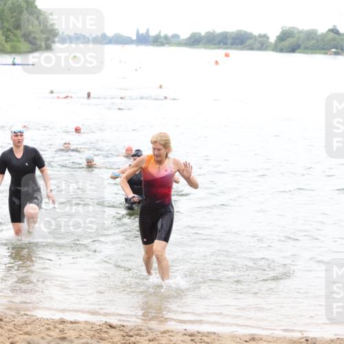 21.06.2026 - 29. Vierlanden-Triathlon Andreas Tolksdorf http://msf.ph/oto/9852190 21.06.2026 10:19:25 Schwimmen 502, 518, 522, 523, 527, 534, 548, 566, 580, 594, 603, 624 meine-sportfotos.de