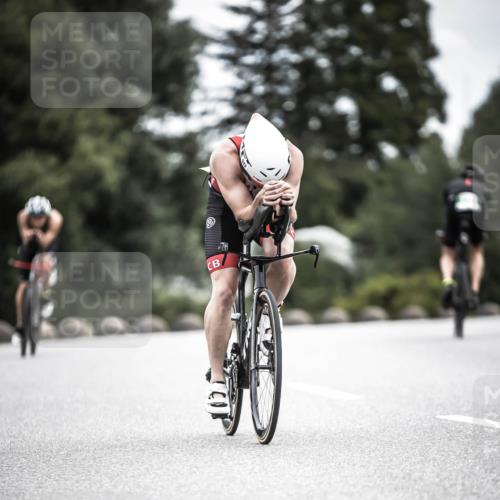 21.06.2026 - 29. Vierlanden-Triathlon H.Heesch http://msf.ph/oto/9852201 21.06.2026 12:05:57 Radfahren 827, 852, 927, 942, 955 meine-sportfotos.de