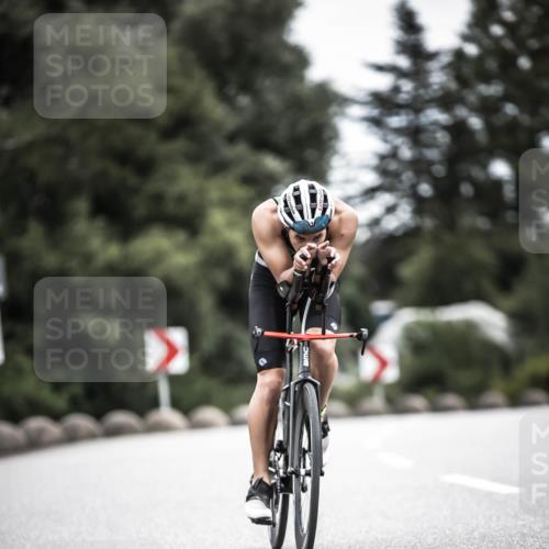 21.06.2026 - 29. Vierlanden-Triathlon H.Heesch http://msf.ph/oto/9852219 21.06.2026 12:05:59 Radfahren 248, 852, 927, 942, 963, 966 meine-sportfotos.de