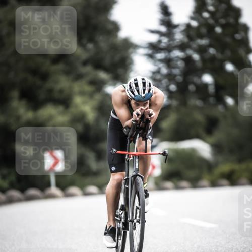 21.06.2026 - 29. Vierlanden-Triathlon H.Heesch http://msf.ph/oto/9852222 21.06.2026 12:05:59 Radfahren 248, 852, 927, 942, 963, 966 meine-sportfotos.de