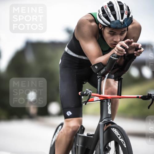 21.06.2026 - 29. Vierlanden-Triathlon H.Heesch http://msf.ph/oto/9852243 21.06.2026 12:06:00 Radfahren 248, 852, 927, 942, 963, 966 meine-sportfotos.de