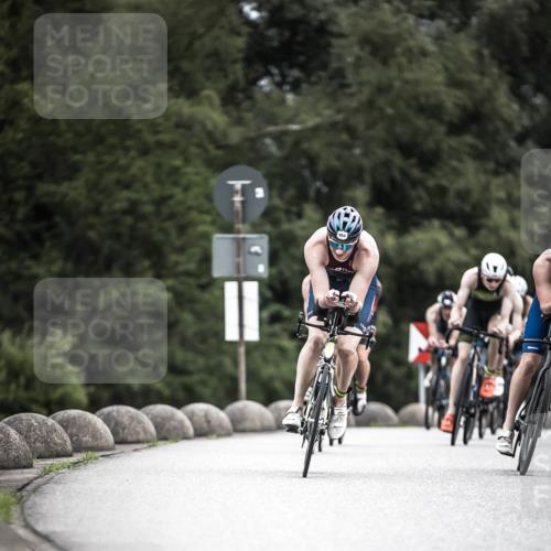 21.06.2026 - 29. Vierlanden-Triathlon H.Heesch http://msf.ph/oto/9852279 21.06.2026 12:06:08 Radfahren 248, 264, 706, 752, 829, 913, 919, 941, 954, 956, 957, 963, 965, 966, 972, 975 meine-sportfotos.de