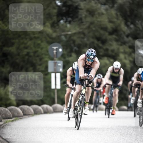 21.06.2026 - 29. Vierlanden-Triathlon H.Heesch http://msf.ph/oto/9852288 21.06.2026 12:06:08 Radfahren 248, 264, 706, 752, 829, 913, 919, 941, 954, 956, 957, 963, 965, 966, 972, 975 meine-sportfotos.de