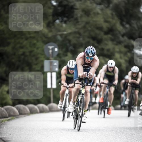 21.06.2026 - 29. Vierlanden-Triathlon H.Heesch http://msf.ph/oto/9852291 21.06.2026 12:06:08 Radfahren 248, 264, 706, 752, 829, 913, 919, 941, 954, 956, 957, 963, 965, 966, 972, 975 meine-sportfotos.de