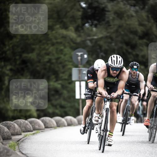 21.06.2026 - 29. Vierlanden-Triathlon H.Heesch http://msf.ph/oto/9852300 21.06.2026 12:06:09 Radfahren 248, 264, 706, 752, 829, 913, 919, 941, 954, 956, 957, 963, 965, 966, 972, 975 meine-sportfotos.de