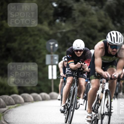 21.06.2026 - 29. Vierlanden-Triathlon H.Heesch http://msf.ph/oto/9852306 21.06.2026 12:06:10 Radfahren 264, 706, 752, 829, 913, 919, 941, 954, 956, 957, 963, 965, 966, 972, 975 meine-sportfotos.de