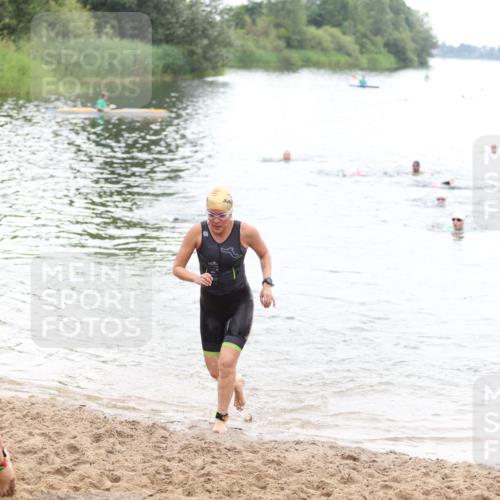 21.06.2026 - 29. Vierlanden-Triathlon Andreas Tolksdorf http://msf.ph/oto/9852338 21.06.2026 10:19:51 Schwimmen 314, 484, 568, 586 meine-sportfotos.de