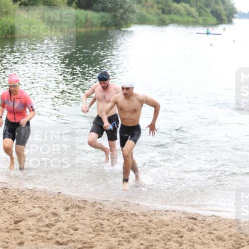 21.06.2026 - 29. Vierlanden-Triathlon Andreas Tolksdorf http://msf.ph/oto/9852371 21.06.2026 10:20:19 Schwimmen 366, 489, 559, 572, 616, 619 meine-sportfotos.de