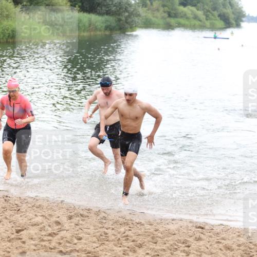 21.06.2026 - 29. Vierlanden-Triathlon Andreas Tolksdorf http://msf.ph/oto/9852372 21.06.2026 10:20:19 Schwimmen 366, 489, 559, 572, 616, 619 meine-sportfotos.de