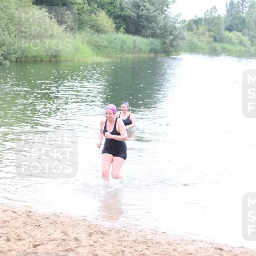 21.06.2026 - 29. Vierlanden-Triathlon Andreas Tolksdorf http://msf.ph/oto/9852428 21.06.2026 10:22:03 Schwimmen 525, 541, 617 meine-sportfotos.de