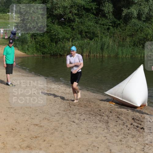 21.06.2026 - 29. Vierlanden-Triathlon Andreas Tolksdorf http://msf.ph/oto/9852568 21.06.2026 08:32:50 Schwimmen 2, 47 meine-sportfotos.de