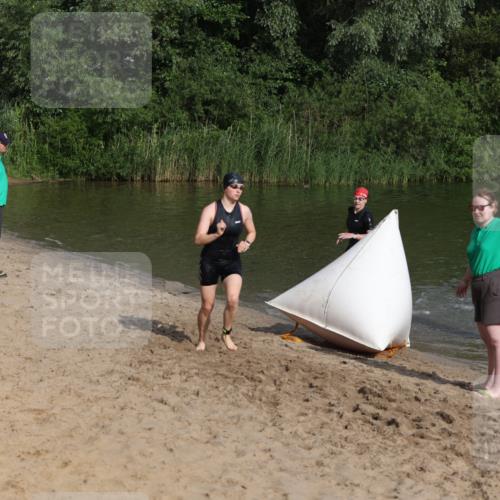 21.06.2026 - 29. Vierlanden-Triathlon Andreas Tolksdorf http://msf.ph/oto/9852608 21.06.2026 08:33:43 Schwimmen  meine-sportfotos.de