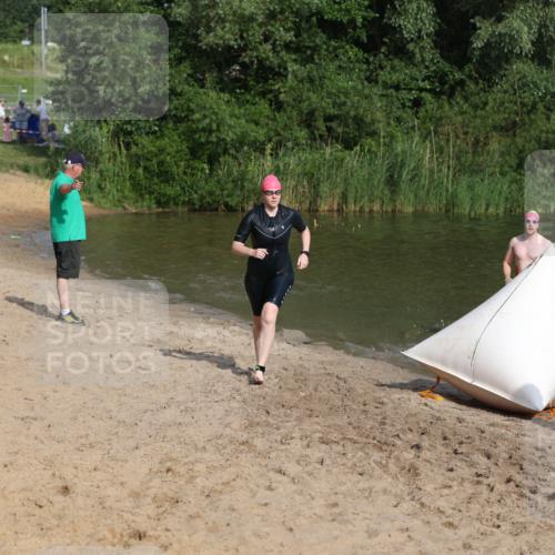 21.06.2026 - 29. Vierlanden-Triathlon Andreas Tolksdorf http://msf.ph/oto/9852755 21.06.2026 08:35:41 Schwimmen  meine-sportfotos.de