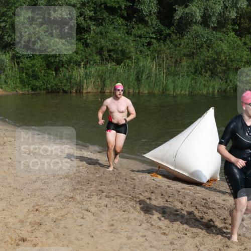 21.06.2026 - 29. Vierlanden-Triathlon Andreas Tolksdorf http://msf.ph/oto/9852767 21.06.2026 08:35:43 Schwimmen  meine-sportfotos.de