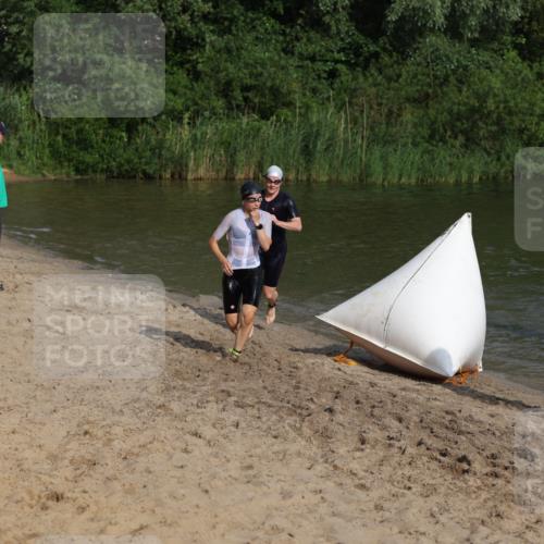 21.06.2026 - 29. Vierlanden-Triathlon Andreas Tolksdorf http://msf.ph/oto/9852774 21.06.2026 08:35:49 Schwimmen  meine-sportfotos.de