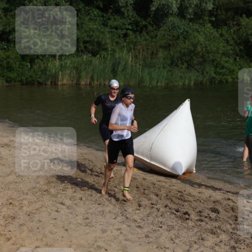 21.06.2026 - 29. Vierlanden-Triathlon Andreas Tolksdorf http://msf.ph/oto/9852784 21.06.2026 08:35:50 Schwimmen  meine-sportfotos.de