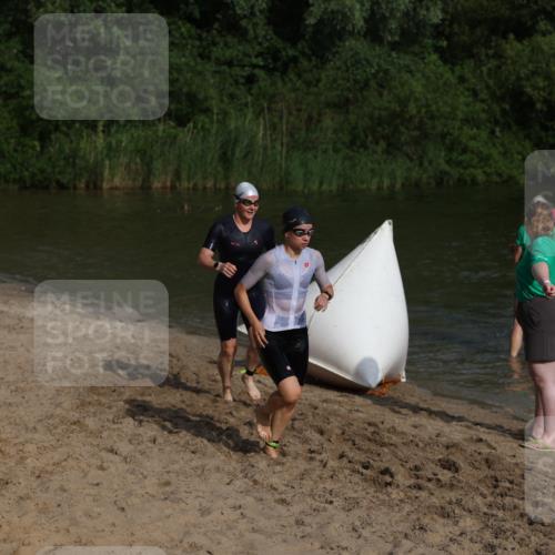21.06.2026 - 29. Vierlanden-Triathlon Andreas Tolksdorf http://msf.ph/oto/9852788 21.06.2026 08:35:50 Schwimmen  meine-sportfotos.de