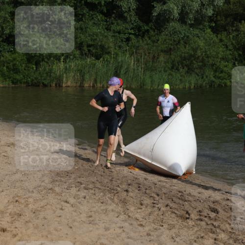 21.06.2026 - 29. Vierlanden-Triathlon Andreas Tolksdorf http://msf.ph/oto/9852800 21.06.2026 08:35:59 Schwimmen  meine-sportfotos.de