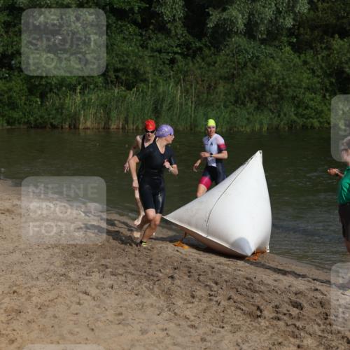 21.06.2026 - 29. Vierlanden-Triathlon Andreas Tolksdorf http://msf.ph/oto/9852805 21.06.2026 08:35:59 Schwimmen  meine-sportfotos.de