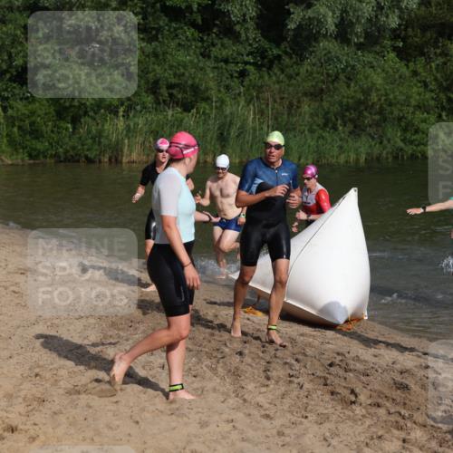 21.06.2026 - 29. Vierlanden-Triathlon Andreas Tolksdorf http://msf.ph/oto/9852848 21.06.2026 08:36:14 Schwimmen  meine-sportfotos.de