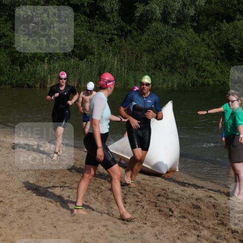 21.06.2026 - 29. Vierlanden-Triathlon Andreas Tolksdorf http://msf.ph/oto/9852851 21.06.2026 08:36:14 Schwimmen  meine-sportfotos.de