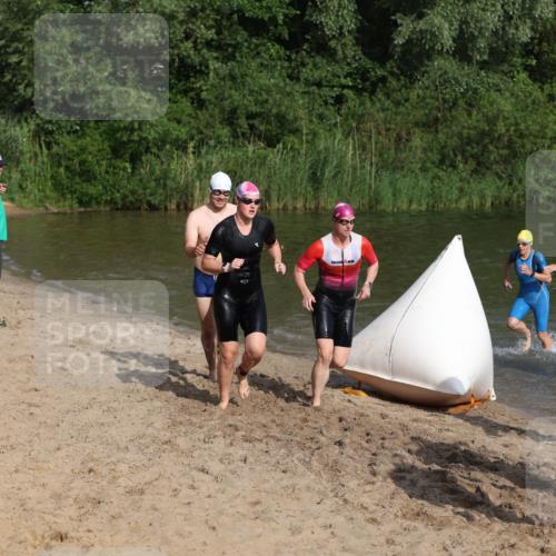 21.06.2026 - 29. Vierlanden-Triathlon Andreas Tolksdorf http://msf.ph/oto/9852856 21.06.2026 08:36:15 Schwimmen  meine-sportfotos.de