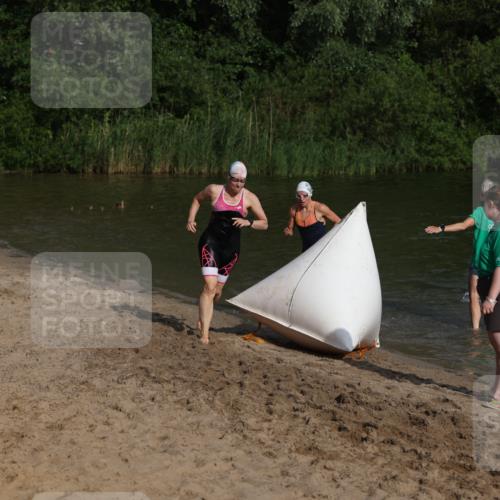 21.06.2026 - 29. Vierlanden-Triathlon Andreas Tolksdorf http://msf.ph/oto/9852881 21.06.2026 08:36:24 Schwimmen  meine-sportfotos.de