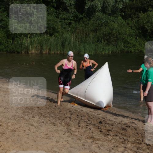 21.06.2026 - 29. Vierlanden-Triathlon Andreas Tolksdorf http://msf.ph/oto/9852883 21.06.2026 08:36:24 Schwimmen  meine-sportfotos.de