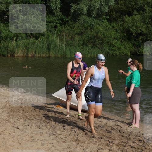 21.06.2026 - 29. Vierlanden-Triathlon Andreas Tolksdorf http://msf.ph/oto/9852922 21.06.2026 08:36:32 Schwimmen 207 meine-sportfotos.de