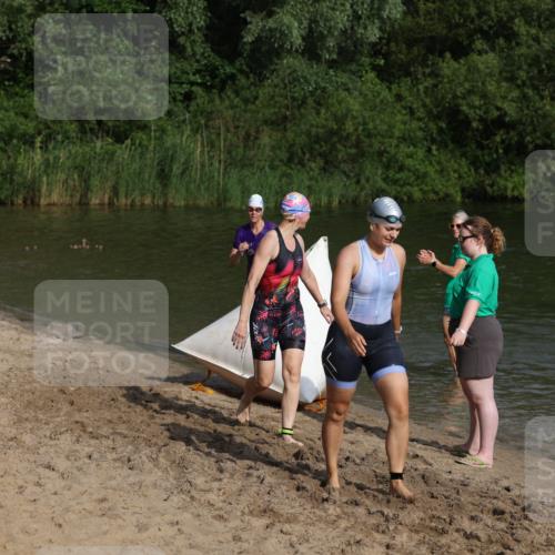 21.06.2026 - 29. Vierlanden-Triathlon Andreas Tolksdorf http://msf.ph/oto/9852925 21.06.2026 08:36:32 Schwimmen 207 meine-sportfotos.de