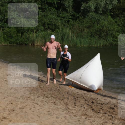 21.06.2026 - 29. Vierlanden-Triathlon Andreas Tolksdorf http://msf.ph/oto/9852936 21.06.2026 08:36:38 Schwimmen 207, 211 meine-sportfotos.de