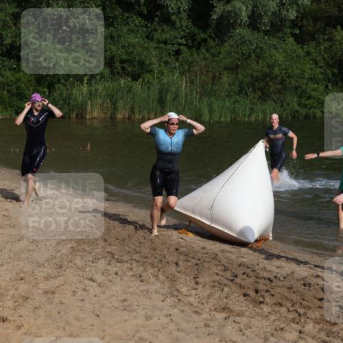 21.06.2026 - 29. Vierlanden-Triathlon Andreas Tolksdorf http://msf.ph/oto/9852968 21.06.2026 08:37:00 Schwimmen 24, 30, 63 meine-sportfotos.de