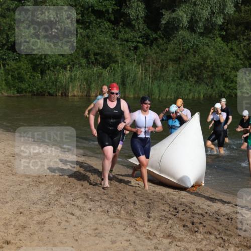 21.06.2026 - 29. Vierlanden-Triathlon Andreas Tolksdorf http://msf.ph/oto/9853002 21.06.2026 08:37:10 Schwimmen 46, 63 meine-sportfotos.de