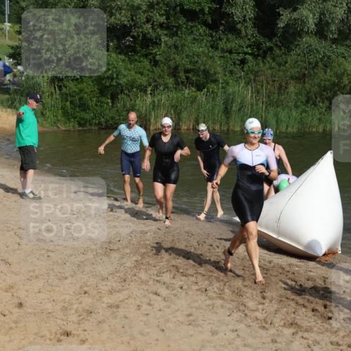 21.06.2026 - 29. Vierlanden-Triathlon Andreas Tolksdorf http://msf.ph/oto/9853033 21.06.2026 08:37:16 Schwimmen 46, 107, 127 meine-sportfotos.de