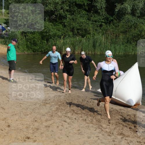 21.06.2026 - 29. Vierlanden-Triathlon Andreas Tolksdorf http://msf.ph/oto/9853034 21.06.2026 08:37:16 Schwimmen 46, 107, 127 meine-sportfotos.de