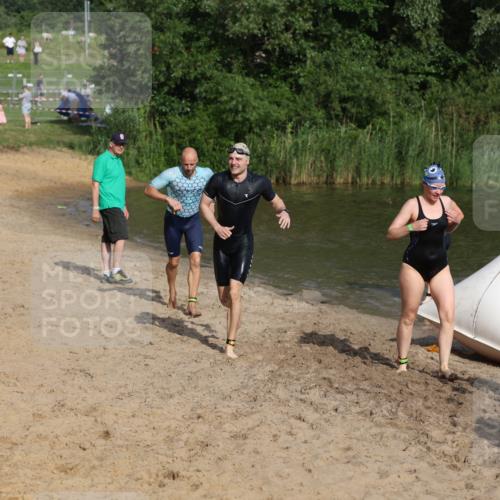21.06.2026 - 29. Vierlanden-Triathlon Andreas Tolksdorf http://msf.ph/oto/9853044 21.06.2026 08:37:20 Schwimmen 31, 46, 107, 127 meine-sportfotos.de