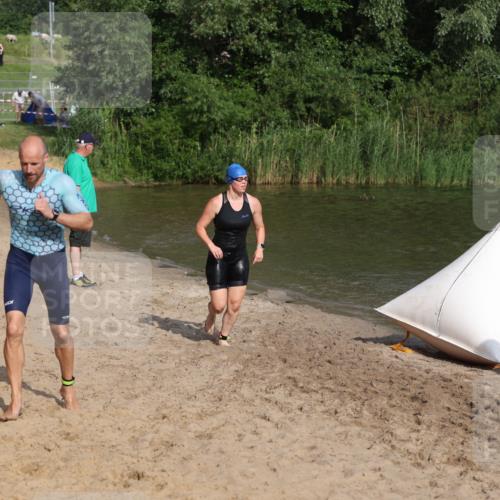 21.06.2026 - 29. Vierlanden-Triathlon Andreas Tolksdorf http://msf.ph/oto/9853061 21.06.2026 08:37:23 Schwimmen 31, 46, 107, 127 meine-sportfotos.de