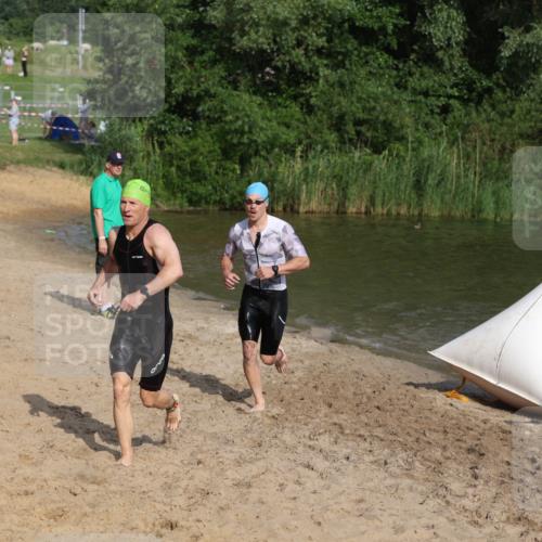 21.06.2026 - 29. Vierlanden-Triathlon Andreas Tolksdorf http://msf.ph/oto/9853072 21.06.2026 08:37:28 Schwimmen 31, 36, 107, 127 meine-sportfotos.de