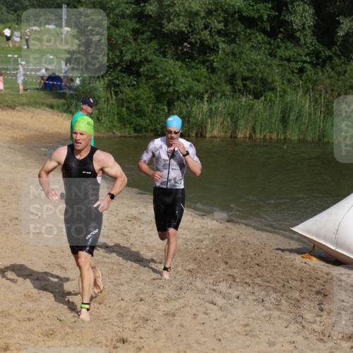 21.06.2026 - 29. Vierlanden-Triathlon Andreas Tolksdorf http://msf.ph/oto/9853075 21.06.2026 08:37:29 Schwimmen 31, 36, 107, 127 meine-sportfotos.de