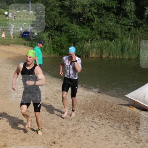 21.06.2026 - 29. Vierlanden-Triathlon Andreas Tolksdorf http://msf.ph/oto/9853077 21.06.2026 08:37:29 Schwimmen 31, 36, 107, 127 meine-sportfotos.de
