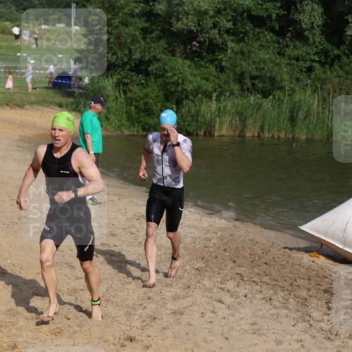 21.06.2026 - 29. Vierlanden-Triathlon Andreas Tolksdorf http://msf.ph/oto/9853078 21.06.2026 08:37:29 Schwimmen 31, 36, 107, 127 meine-sportfotos.de