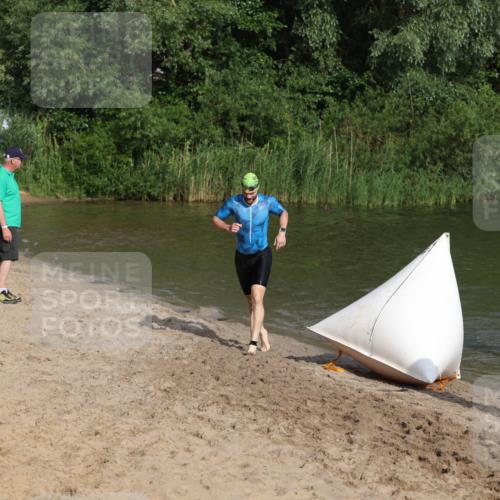 21.06.2026 - 29. Vierlanden-Triathlon Andreas Tolksdorf http://msf.ph/oto/9853083 21.06.2026 08:37:37 Schwimmen 36 meine-sportfotos.de