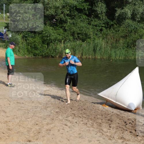 21.06.2026 - 29. Vierlanden-Triathlon Andreas Tolksdorf http://msf.ph/oto/9853091 21.06.2026 08:37:38 Schwimmen 36 meine-sportfotos.de